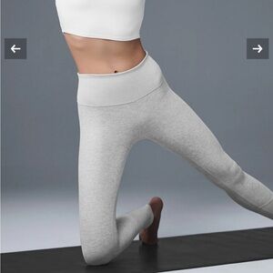 High-Waist Alosoft Lounge Legging size S